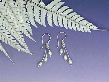 nicola bannerman 3 drop white pearl earrings