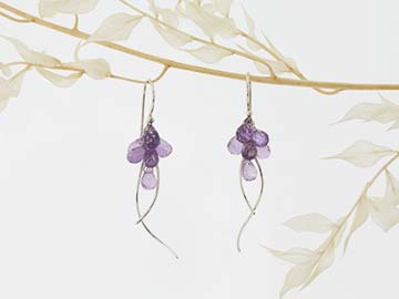 nicola bannerman Medium purple amethyst jellyfish earrings