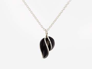 nicola bannerman Small black Spiral pendant
